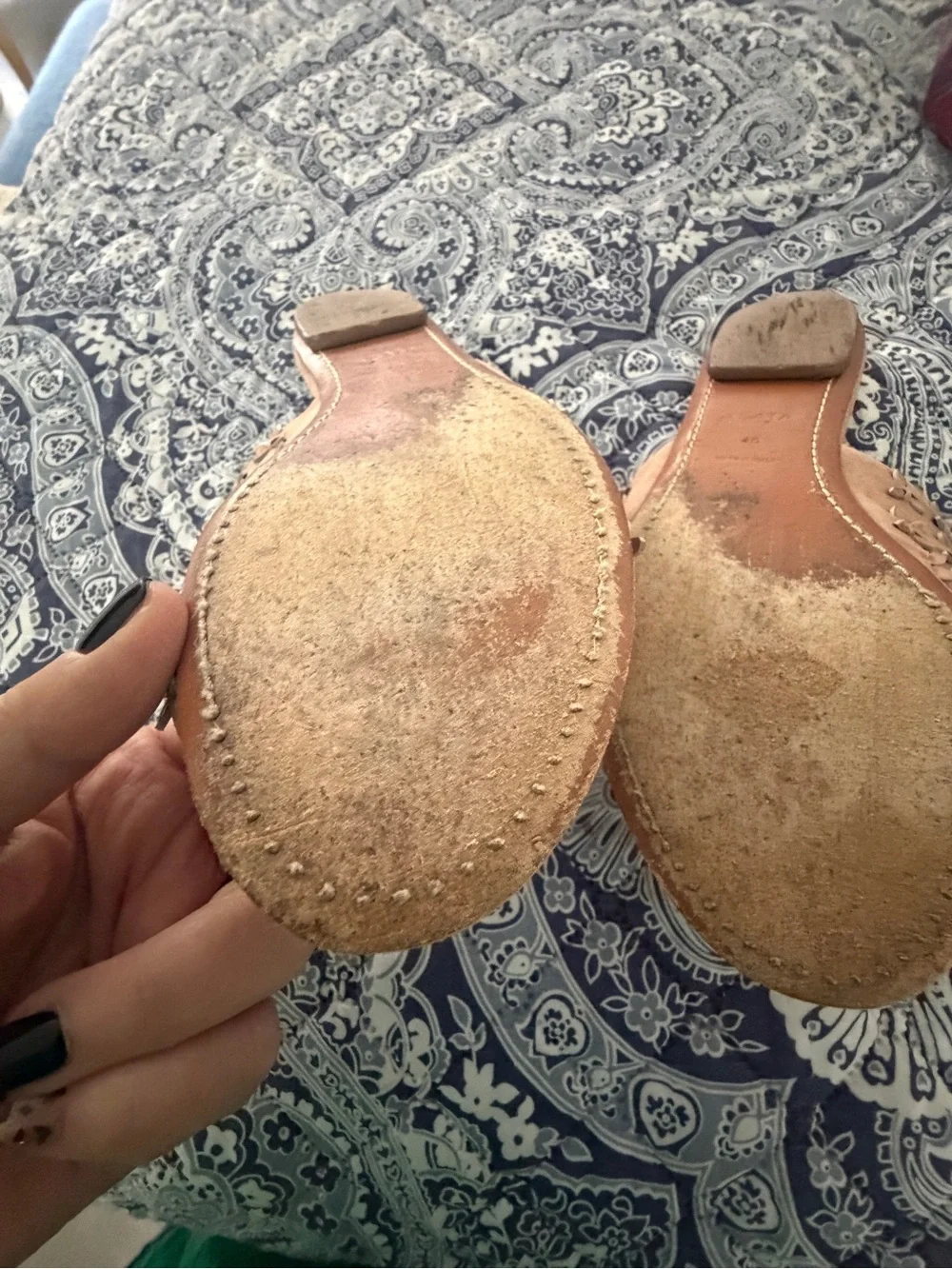 Alaia Tan Lasercut Flat Mules in size 40 - Picture 12 of 13